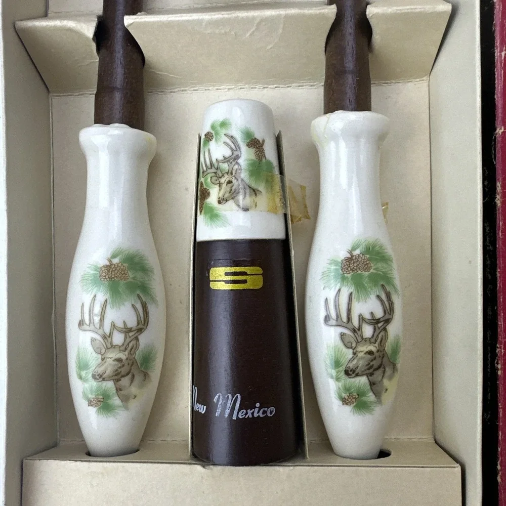 Deer Wood Spoon Fork Hostess Server Salt Pepper Shakers New Mexico Souvenir